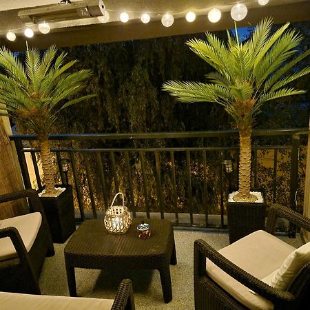 25 Luxury Apartament Бухарест Екстер'єр фото