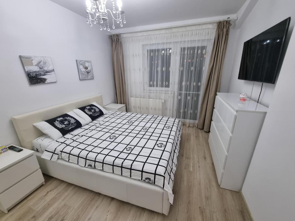 25 Luxury Apartament Бухарест Екстер'єр фото
